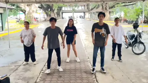 GAYUMA🔥 shout out po sa motor, sorry di kita ma tag😆 Dc:@jajadapatsy #sixunanimous #gayuma #foryou #fypシ 