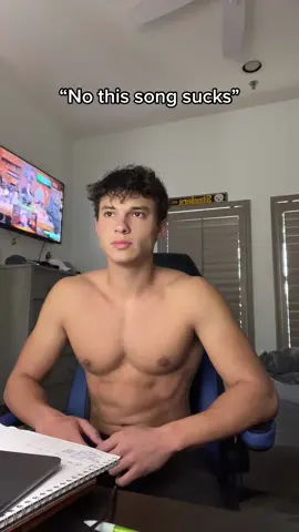 Fake body #fypシ #trending 