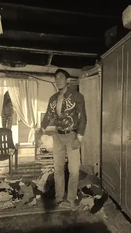 berulang ulang kali di ulang2 tetap gak ada bagus2 nya. 🤭😅😜 #lagujadul #jogetsantuy #nostalgia90an #fyp 