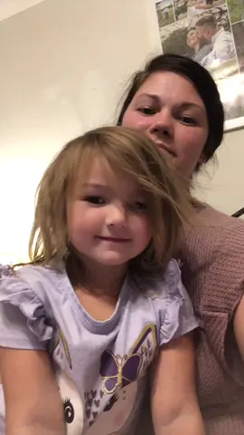 She wanted to make a TikTok 💗