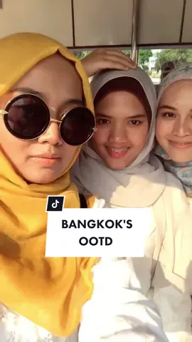BANGKOK IM IN LOVE 🤍 #bangkok #OOTD #ootdhijab #styleinspo #travelling #travelinstyle #lifebeforecovid #fyp #fyp #travel #travellife #traveller #HijabFashion #hijabistyle #style #thailand🇹🇭 #outfitinspo 