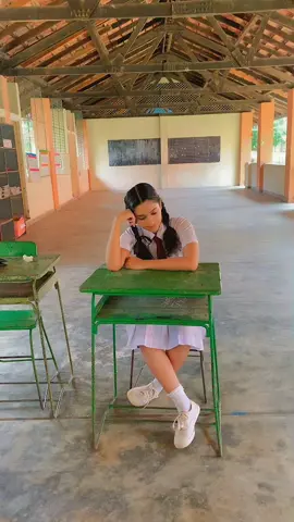 අභී❤️❤️#rajin #rajini #school #schoollife #shooting #onemillionaudition #sinhalasong #tiktok #viralvideo #foryou #harshianjumala 💕