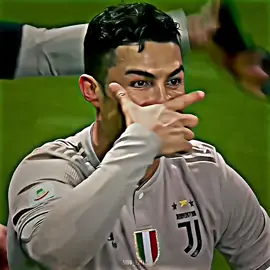 when ronaldo and dybala mixed their celebration😍🖤  #ronaldo #dybala #goat #fyp #_sidd_editz 