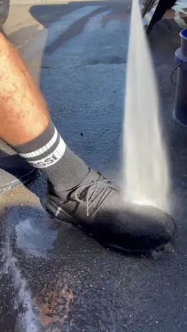 VESSI has to be my favorite shoes out there! There’s a link In my bio & make sure you use my promo code OFFICIALGTDETAILING for $15 off! #vessiambassador, @Vessi, #gifted, #nomorewetsocks