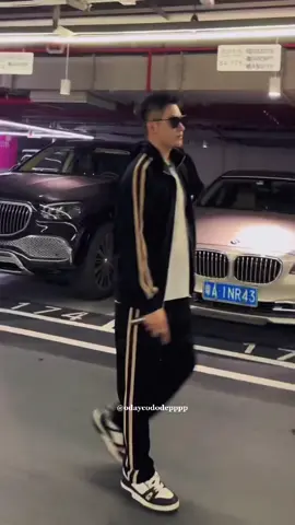 Lên cho anh em mẫu áo khoác bomder sọc + quần thể thao 3 sọc ( 1 sọc ) anh em vô cửa hàng check giúp mình nhé cảm ơn anh emm🔥🔥🔥#unisex#unisexfashion#phoidonam#outfit#thoitrangnam#aokhoacbomber#quan3soc#xhtiktok 