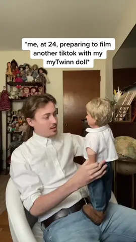 not me crying at this LMAOSK also why do I kinda see the resemblance in the last photo 