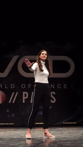 How’s that for an intro 😎 #mariepoppinsdancer #bodycontrol #freestyler #dancevideo #dancing #danceontiktok #dance #popping #poppingdance #freestyle #dancetiktok #dancefreestyle #michaeljackson #janetjackson #scream #wod #worldofdance #performance #robot #robotic #robotdance