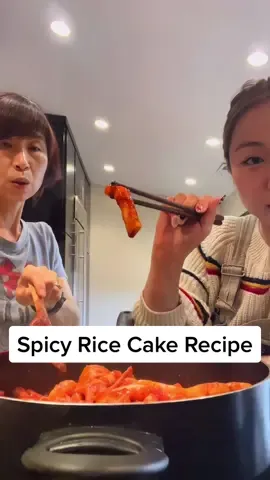 she has been KNOWN for this dish for decades now… only the real ones know #spicyricecakes #koreanfoodrecipe #mukbangkorea 