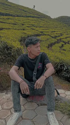 udah sampe mana nih😅 #EndlessJourney #4tones4dance #TangkapMini #CapCut #sadvibes🥀 #FacemojiAja 