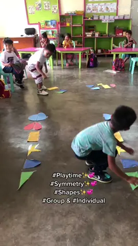 #CapCut  #Symmetry #Shapes #KindergartenPlayTime 