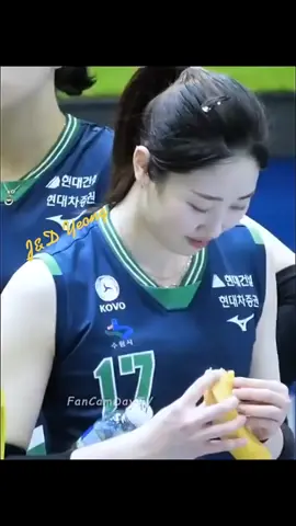 Makanan Wajib Mereka #alwaysloveyou #leedayeong19 #goyerim17 #yanghyojin14 #kangenkamu #4tones4dance #gemoy 