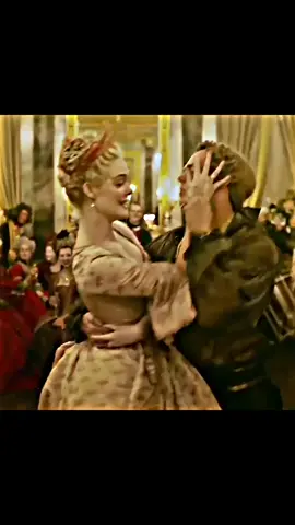 #thegreat #agrande #ellefanning #nicholashoult #catherineandpeter #catherine #peter #serie #videoviral #viralvideo #viraltiktok #viraliza #fypage #parati #fyyyyyyyyyyyyyyyy #fypdongggggggg #seriesnetflix #tiktok #vaiprofycaramba #casal 