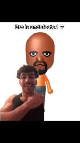 #greenscreen bro is invincible 💀 #gym #GymTok #gymhumor #GymLife #Fitness #foryou #fyp #xyzbca 