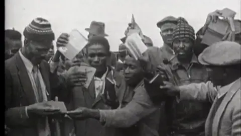 Here is a short video discussing apartheid in South Africa. #nelsonmandela #apartheid #southafrica #southafricatiktok #BlackTikTok #activism #blackhistory #africa #africantiktok #fyp #foryoupage #explorepage #winniemandela #freedom #liberation #blm 