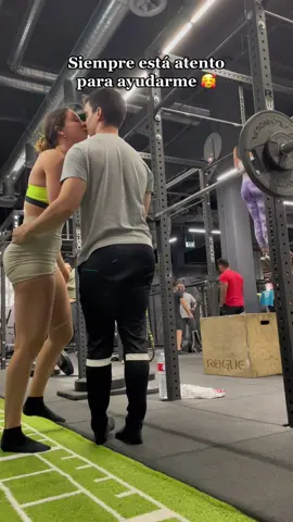 Me caso? #GymTok #FitTok #parati #fyp #gymcouple #gymcrush #fitcouple #gymgoals #couplegoals #gymrat #GymLife #gymmotivation #fitnessmotivation