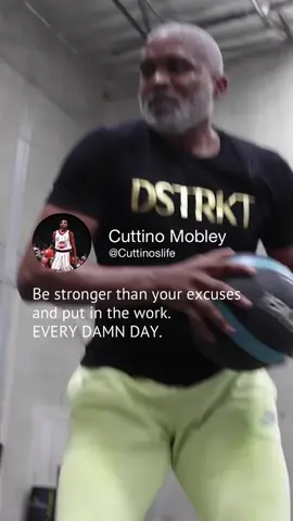 Verified Every Damn Day. 💪🏾 Tag a friend that could use some motivation today👇🏾 #hustlehard #hustlemode #motivationalquotes #inspiration