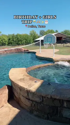 girls trip in Dallas🥂✨ #girlstrip #birthdaygirl #minivlog #girlsweekendgetaway #WeekendVibes #birthdayweekend #girlsgetaway #weekendgetaway #dallastx #fypシ #microinfluencer #funwithmygirls #travelvlog #traveltiktok #vacation #vacationvibes #dallastexas #weekendtrip #weekendtravel 