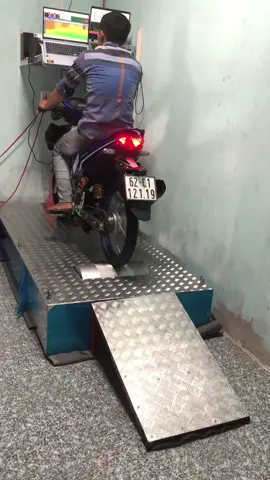 Pô xăng lửa chạy cũng êm😆