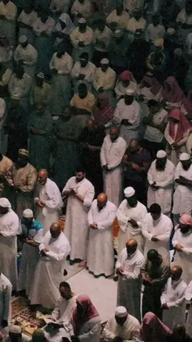 والذين هم على صلواتهم يحافظون #أجر_لي_ولك💚 #المصمم_مفتاح_النائلي #القران_الكريم_راحه_نفسية😍🕋 #أجر_لي_ولك #ماهرالمعيقلي #ياسر_الدوسري #القران_الكريم #quran #fyp #foryourpage #fyp #fypシ #اجر #viral #muslim #islam #foryoupage #اسلاميات #قرآن 