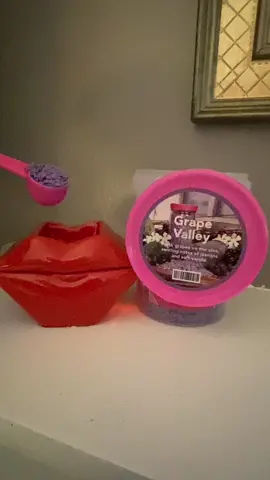 PinkZebraHome.com/tholloway #sprinklesbytraann #changeyoursprinkles #homefragrance #waxmelts #homedecor 