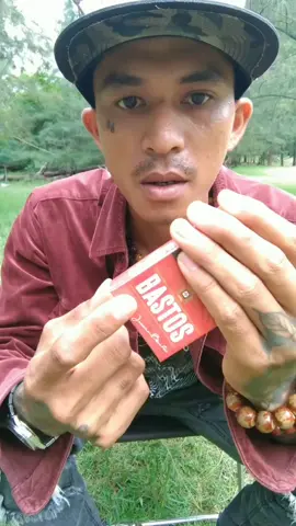 Buồn ai sớm tối ôm Sầu, Sầu ôm tâm sự ai bằng BASTOS.. #levantanh #chicongstar #tanhmonkey1994 #levantanh1994 #levantanhofficial YouTube Kênh Chính của Mình ACE ghé Ủng Hộ Subscribed like thanks 💓