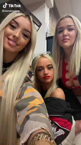 Iconic 3way?👀@Tiana mya @campbell 