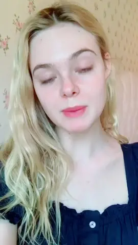 📸❤️💫 #ellefanning #fypシ #foryou #foryoupage #grow #account #viralvideo #actress 