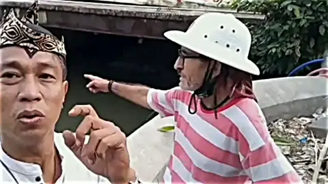 karena di cat😂😂 #meme #jembatanmerah 