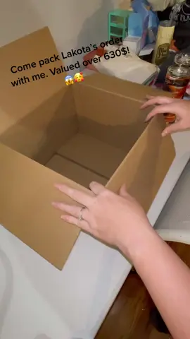 Sooo Soo grateful for you @lakotabartow 🥰🥰. #eleganthuntcreations #andGO #SmallBusiness #linkinbio #fypシ #glitter #afterpay #tumblersoftiktok #packingorders 