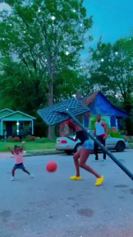 Bringing back an old favorite! #fail #failarmy #basketball #basketballfaill #bball #fyp #andGO 