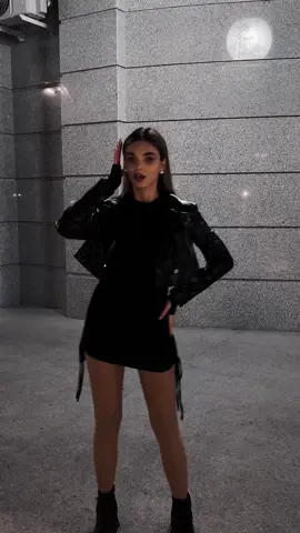 instagram: anneth_dmitrieva