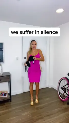 Woman’s #party #after #pain #shoes #heels #bra #suffering #funny #prank #viral #trend #trending #beauty #tiktok #fyp #parati #foryou 