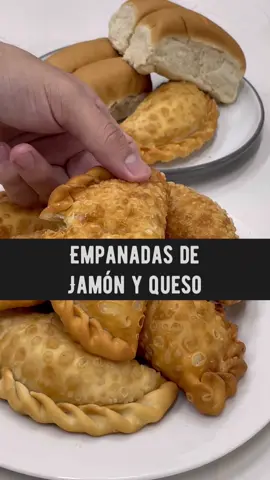 DIA DE LAS EMPANDAS 🎉 Harina de @ERSA Harina de Trigo ✨  Leche y queso de @Lácteos La Pradera Paraguay    @ a quien hace el borde de las empandas con tenedor🔥 #cococineropy #empanadas