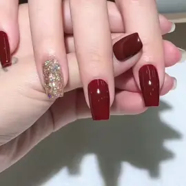 #burgundynails #glitternails #nails #nailtutorial #nailtech #nailsartvideos #nailart #naildesigns #nailedit #nailpaints #nailspolish 