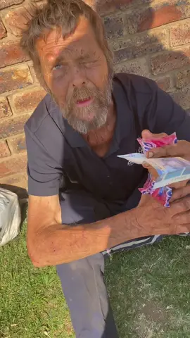 He Needed Help to Go to Hospital #kindness 