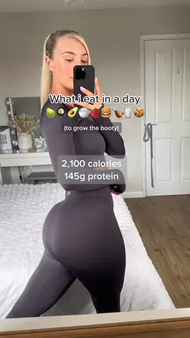 Set is @AYBL 🤍 Remember not to compare your diet with anyone else’s, everyone is different and has their own goals! This is for meal inspiration only🫶🏼 #gym #gymlover #GymTok #gymspo #glutes #gymgirl #Fitness #protein #diet 