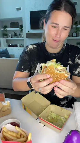 Part 2! Going live in a few minutes! #eatwithme #adulthappymeal #mukbang #lunchtime 