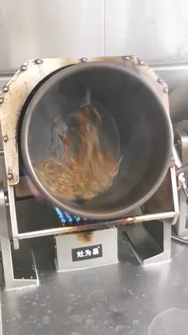 灶为易自动炒菜机，炒菜机器人，炒菜，炒粉，炒饭，炒面好帮手#自动炒菜机#自动炒粉机 #炒飯 #炒粉 #炒菜机器人 #美国炒饭机 #出口贸易 