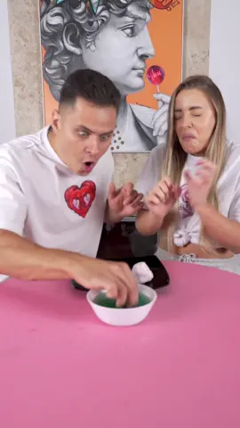 Cotton Candy Challenge z @Farell 🍬 #cottoncandy #cottoncandychallenge #watacukrowa #challenge #dc #fyp #couple #funny #fun #game 