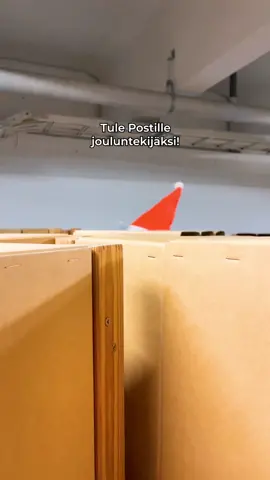 Etsimme töihin reippaita jouluntekijöitä! 🎅 Katso lisätiedot: careers.posti.com. #posti #mepostilaiset #joulu #rekry 