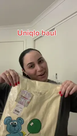 Uniqlo try on haul #uniqlo #clothinghaul #tryonhaul #uniqlohaul #melbourne #midsizefashion @uniqlo.au 