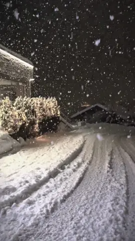 Who is ready for #winter ❄️☃️? #snow #grindelwald #switzerland  
