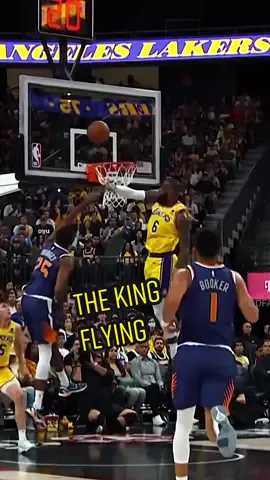 LeBron just bullying the Suns 🐐 #NBA #fyp #foryou #foryoupage 