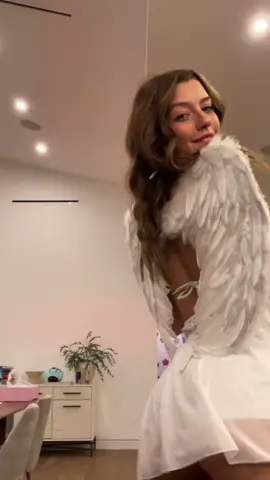 victoria secret super model