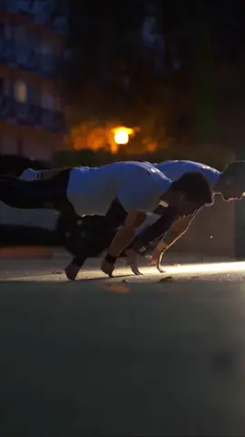#streetworkaut #workout #calisthenics #aesthetic #fullplanche #motivation #athlete #training #sport #duo