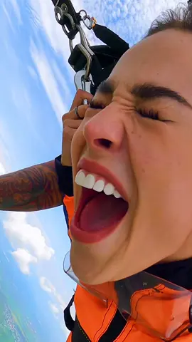 @Danna Paola nos enseña a hacer Whistle Notes😂