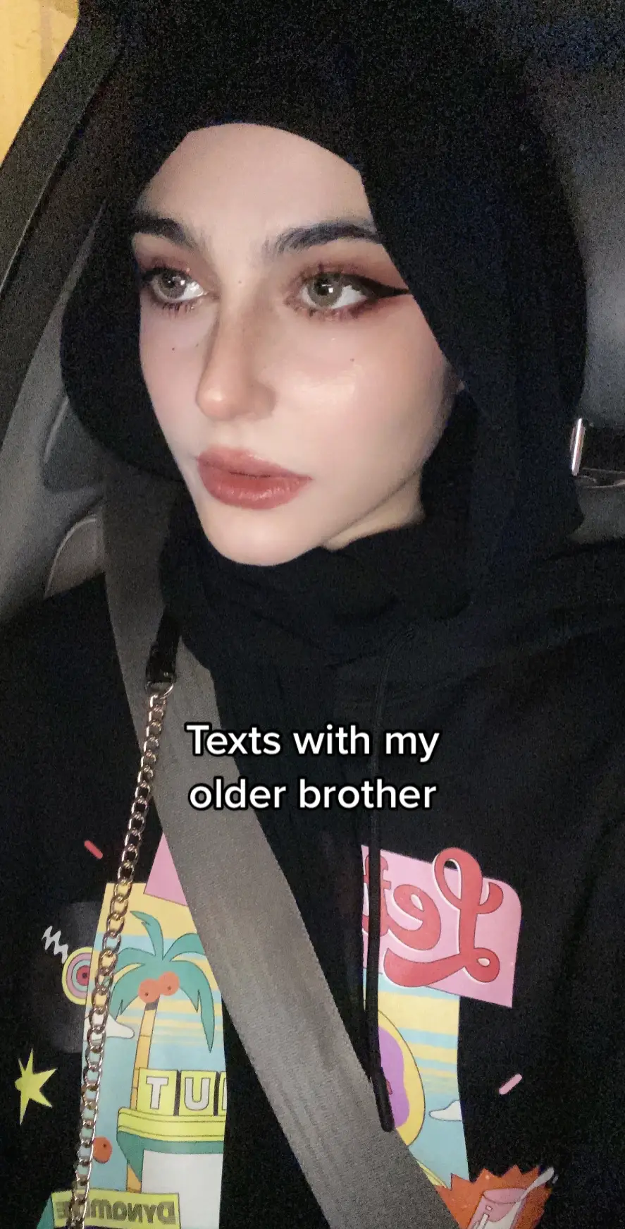 Having me as a little sister is a delight 😌 #fyp #dubai #dxb #dubaitiktok #youngersister #olderbrother #texting 