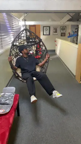 scroll break ⚠️ make sure to drink water and kickflip today ✔️