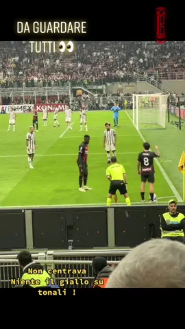 Milan -juve (2-0 )che brutto calcio di Paredes al nostro sandrino Tonali 🖤❤️#milanosiamonoi🔴⚫️  #sandrotonali🔴⚫️  #1899 #milan  #forzadiavolo⚫🔴⚫🔴❤️🖤❤️🖤  #tiktok  #calcioparedessutonali #acmilan1899  #icampionidellitaliasiamonoi 