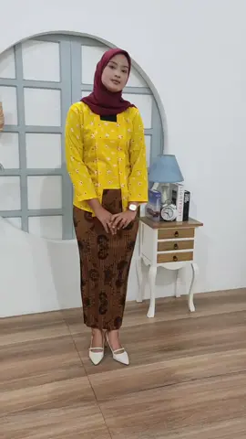 #kebaya  #rokplisket  #kebayajumputan 